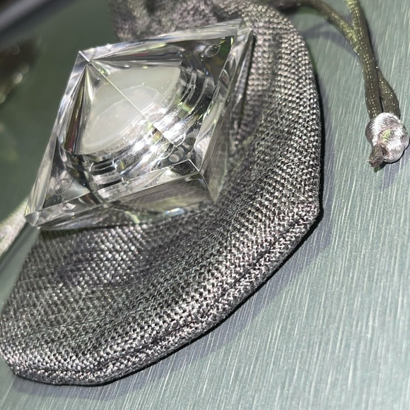 🆕 THALGO Limited Edition Shimmer face/body Diamond Dust Poudre Diamant Shimmer - Picture 10 of 15